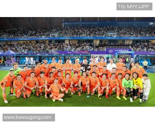 现役足球明星效力的球队盘点与分析